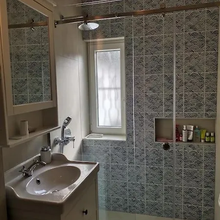 Lovely Family House Of 200m² For A Great Vacation Διαμέρισμα *